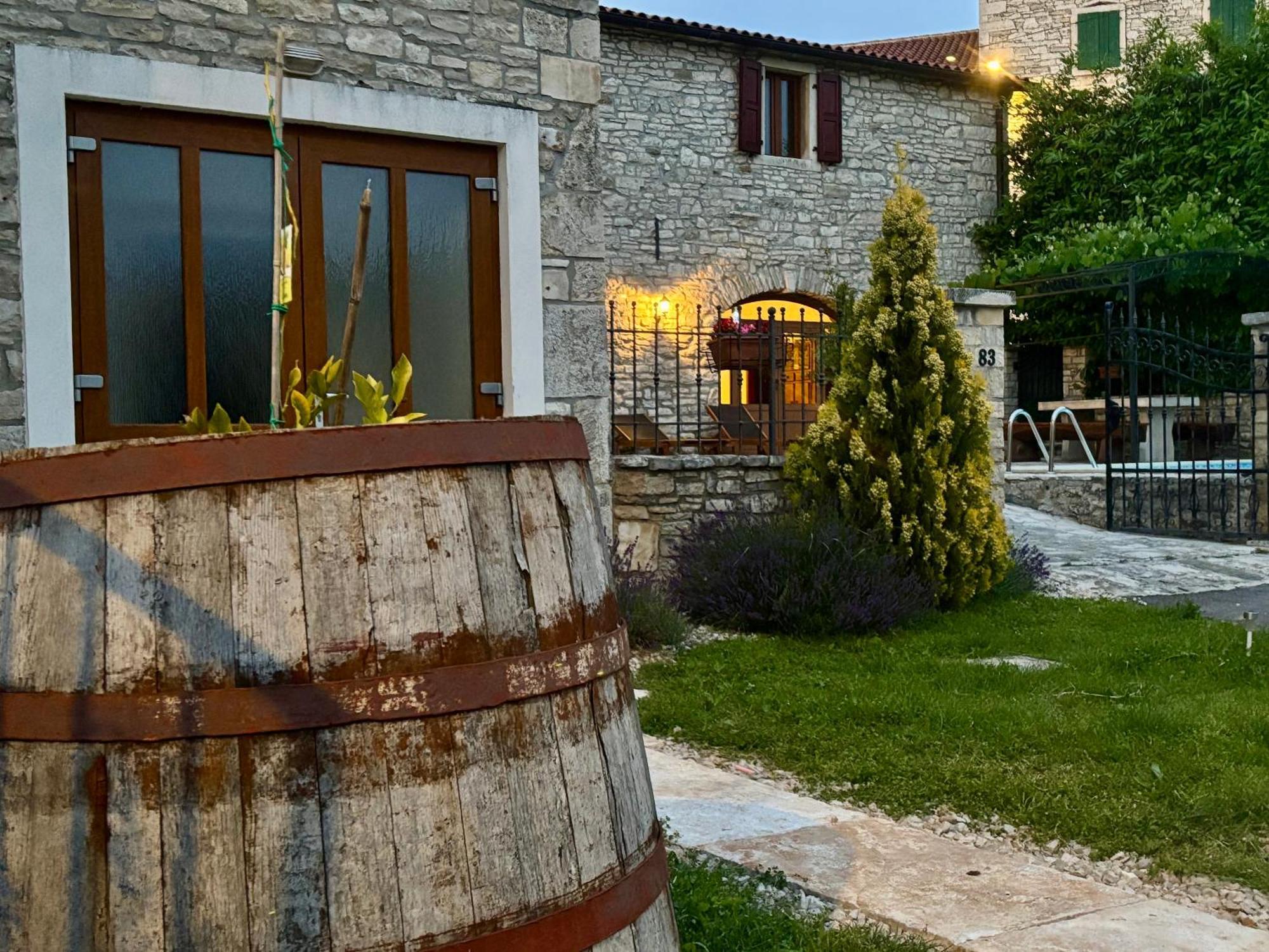 Villa Rustica Buje Kültér fotó